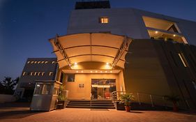 Oriva Nestlay Rooms Ramnad